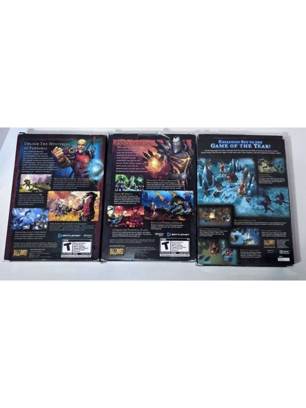 World Of Warcraft 2004 PC Game Lot with Expansion Sets Blizzard